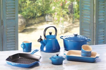 Le Creuset Classic Cast Iron Oval Casserole, 25 cm - Marseille Blue