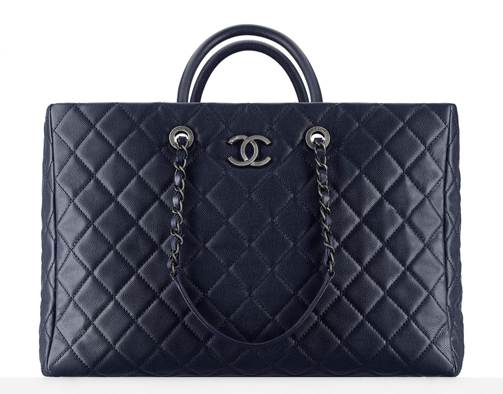 Chanel-Large-Shopping-Tote-Navy-4300
