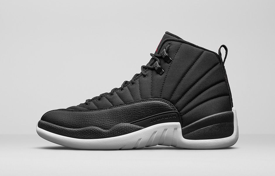 air-jordan-12-retro-black-medial