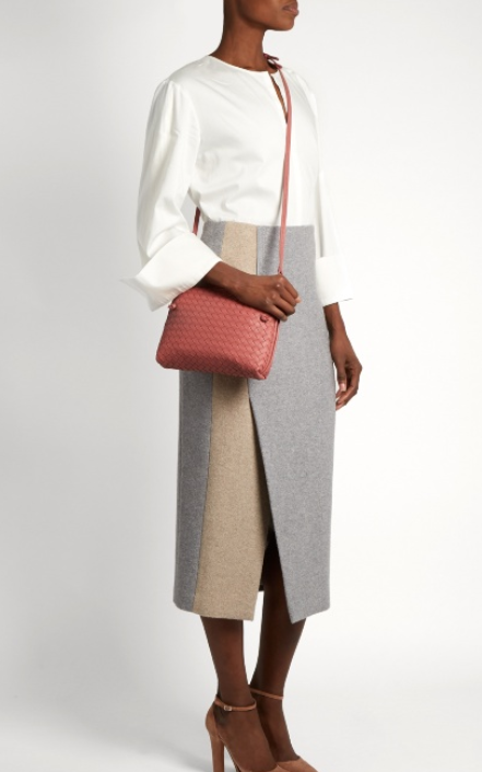 nodini-intrecciato-leather-cross-body-bag-bottega-veneta-matchesfashion-com