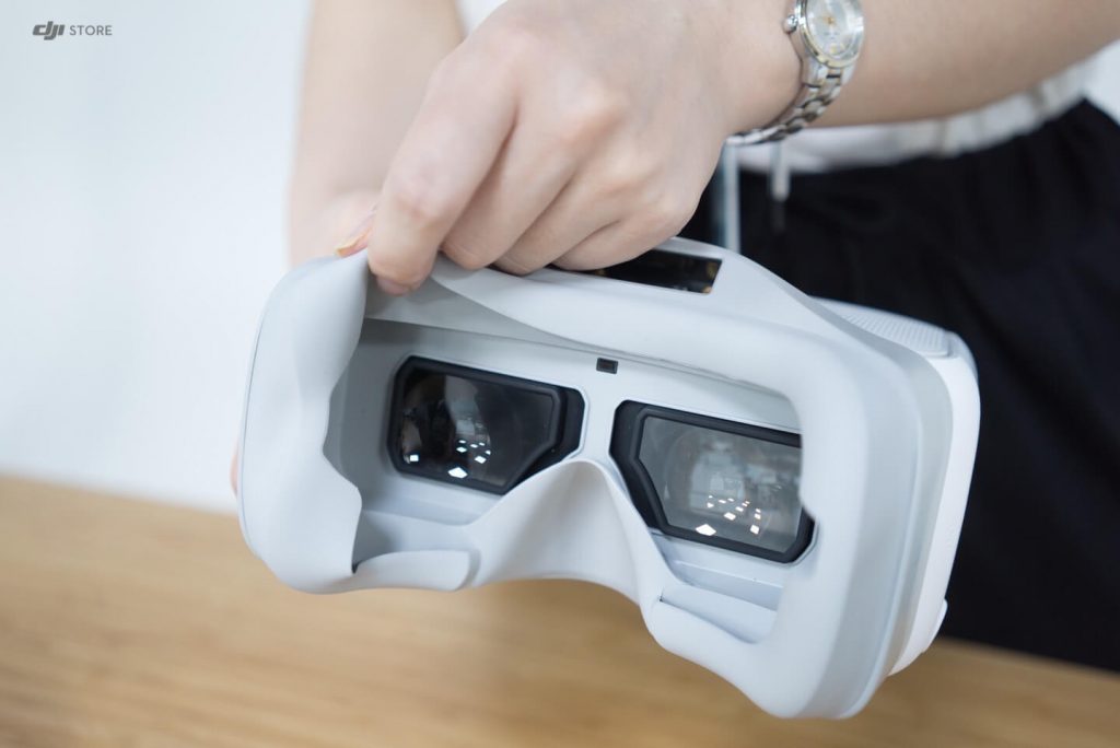 DJI-Goggles-unboxing-9-1-1024x684